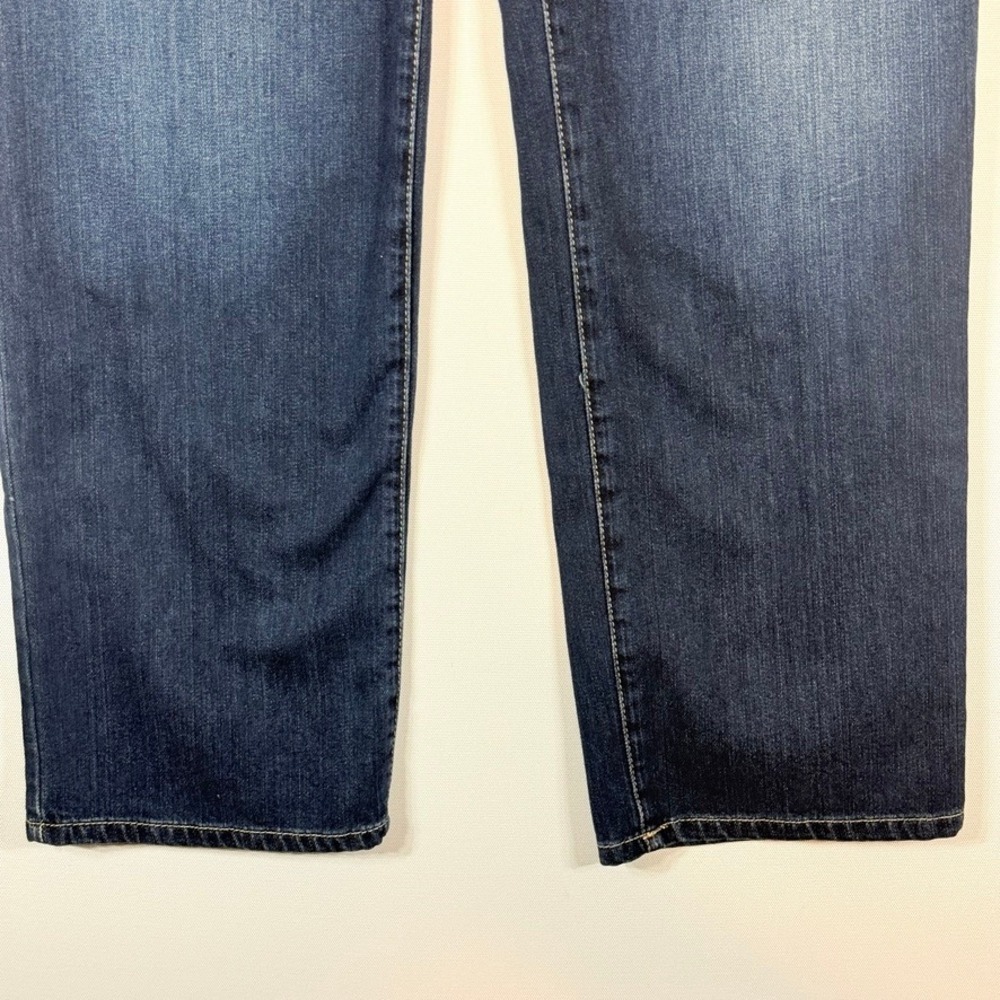Chico's 3 Short XL Platinum Denim Jeans Dark Wash Blue Womens‎ Straight Leg - Picture 3 of 7